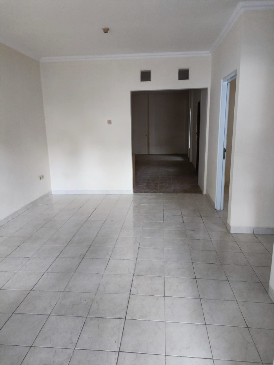 DiSewakan Rumah di Catania Deltamas Cikarang